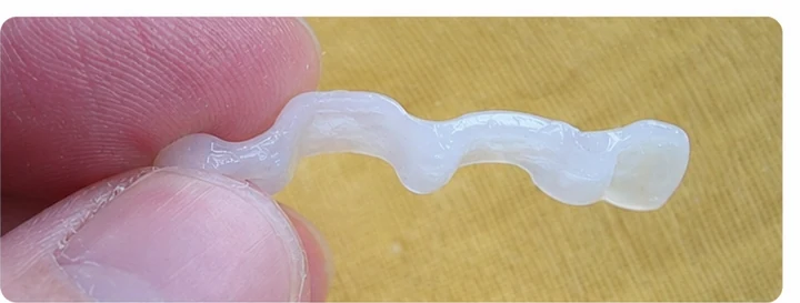 Demostración de ajuste del Denticor: colocación del recambio y modelado de su soporte DentiFlex · 2